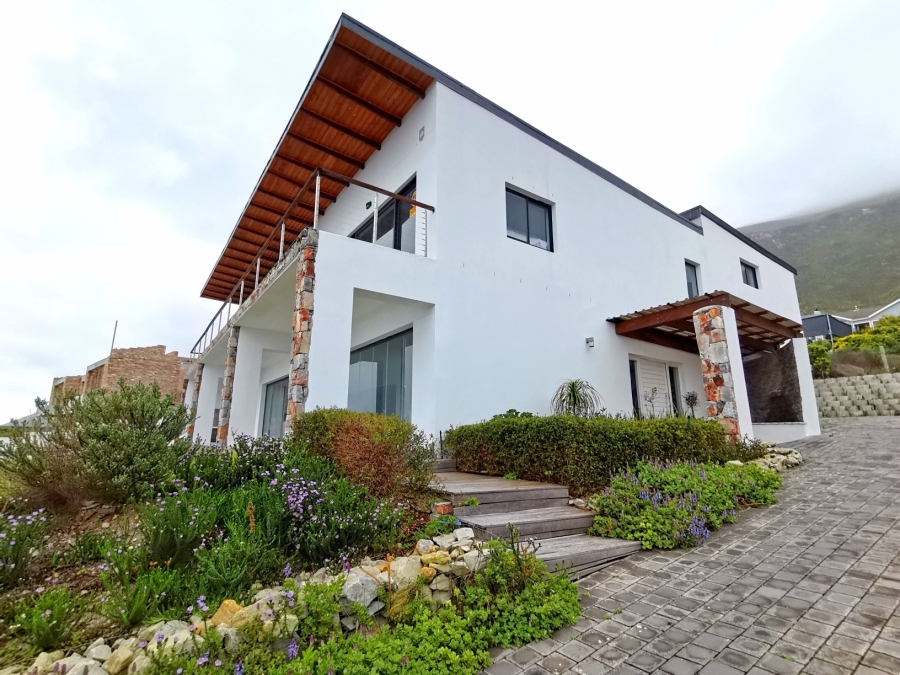 5 Bedroom Property for Sale in Chanteclair Western Cape